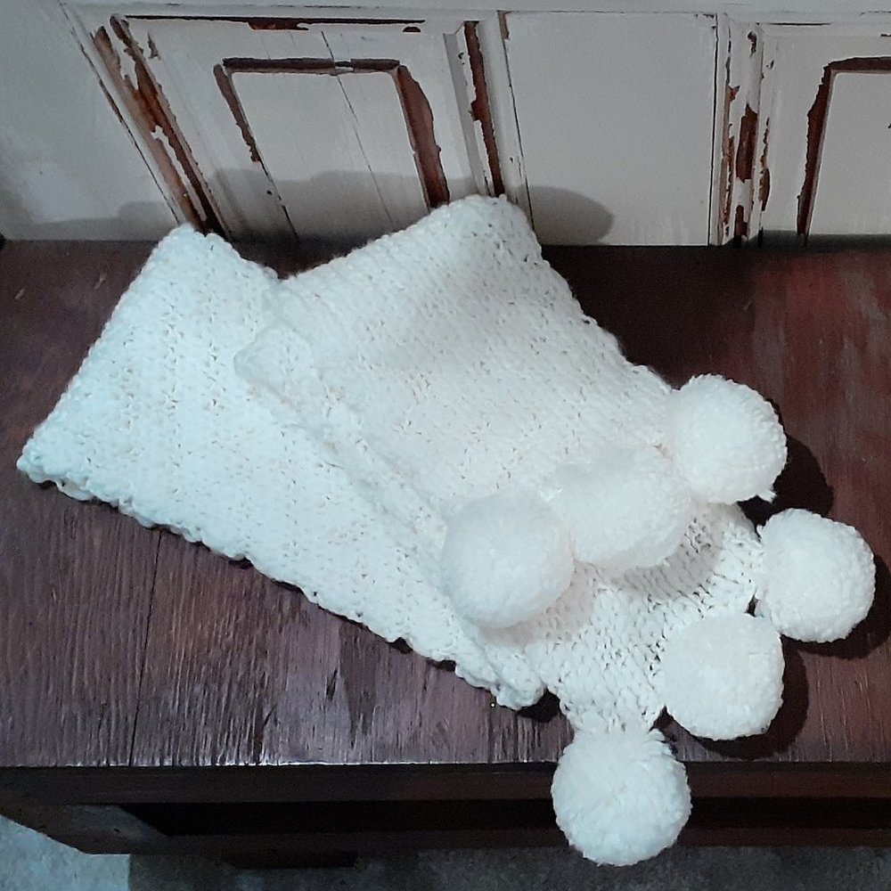 Lane Bryant White Scarf w/ Pom Poms NWT